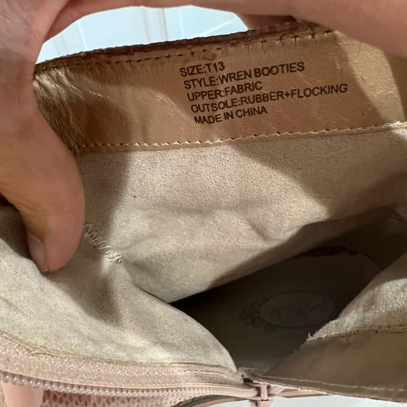 Joyfolie Wren booties size-13T - Picture 5 of 7